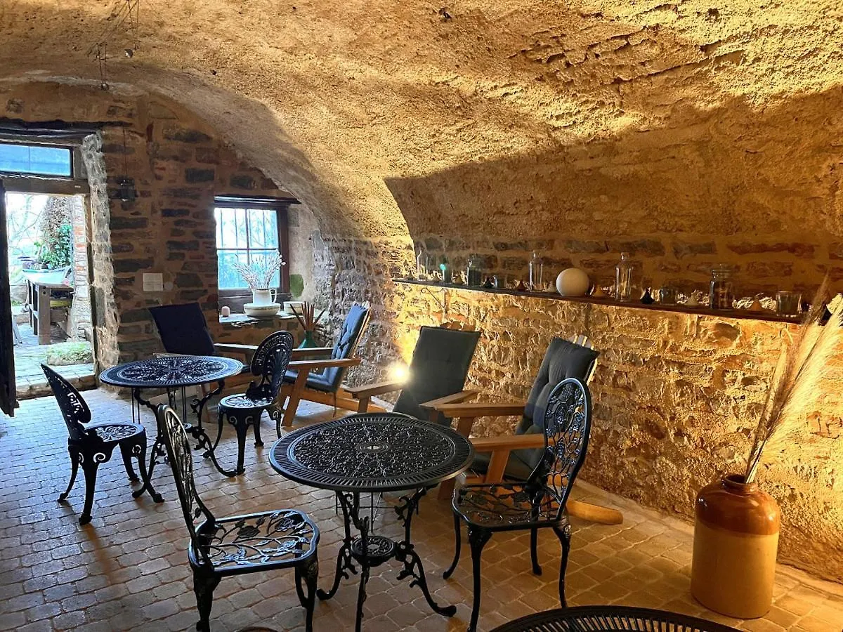 Bed and Breakfast Le Songe d'Atys à Cordes-sur-Ciel 0*,  France