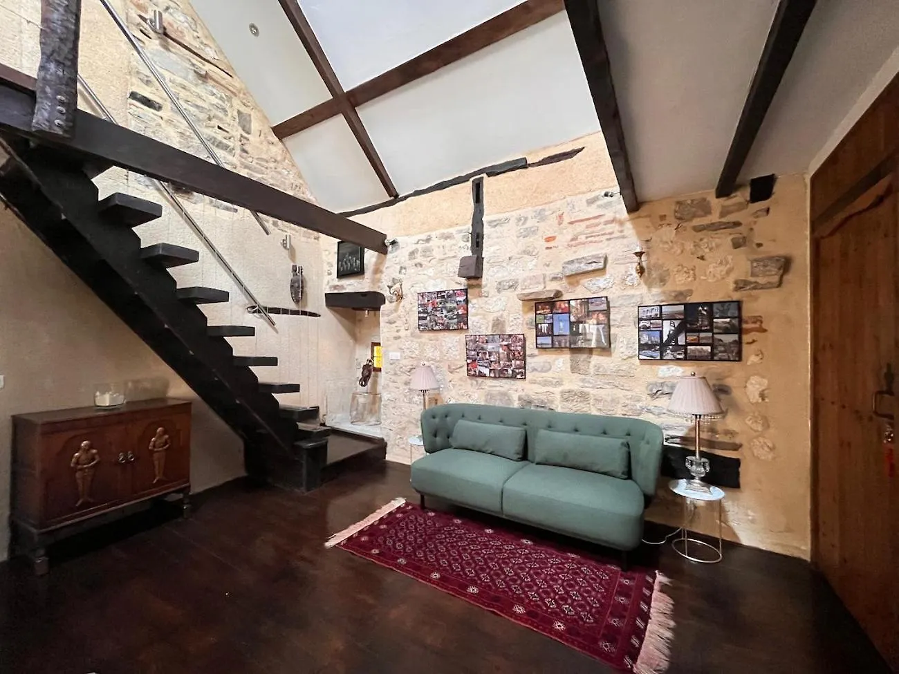 Bed and Breakfast Le Songe d'Atys à Cordes-sur-Ciel 0*,  France